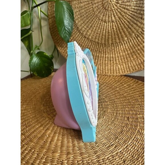 Disney’s Frozen Anna & Elsa clock - Picture 10 of 10